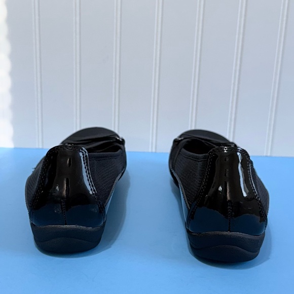Earth Spirit Patent Leather & Fabric Flat Shoe
Black Size 8 - Picture 5 of 16